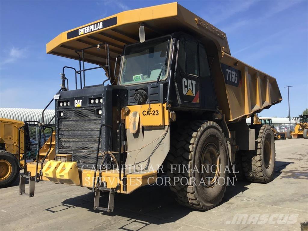 CAT 775G 鉸接式起吊車