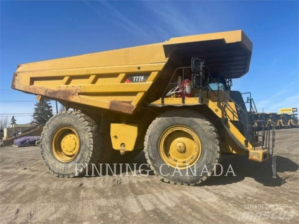 CAT 777F 鉸接式起吊車