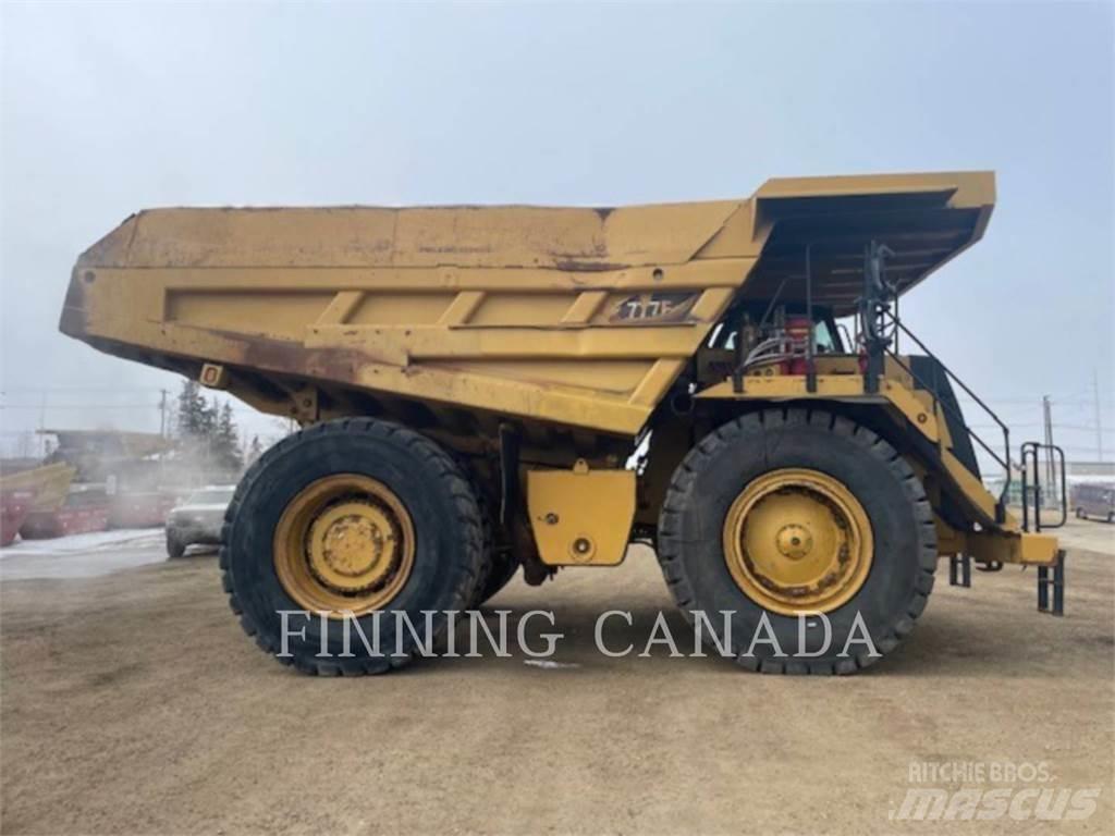 CAT 777F 鉸接式起吊車