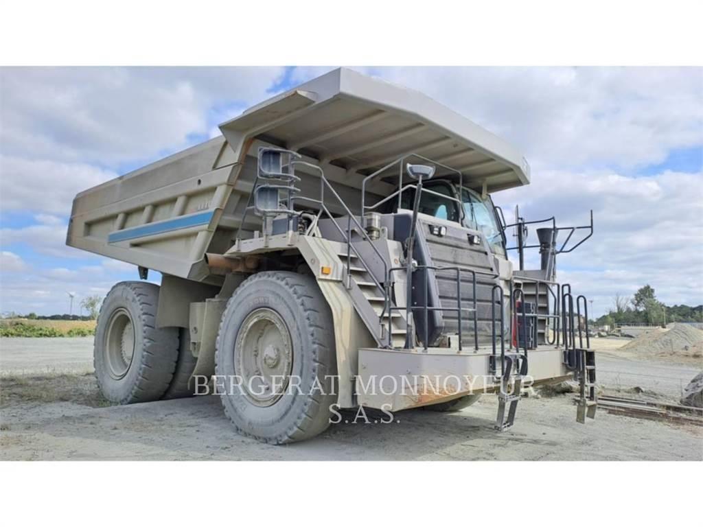 CAT 777F 鉸接式起吊車