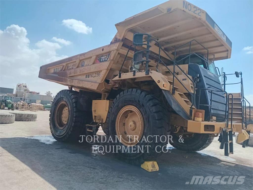CAT 777F 鉸接式起吊車