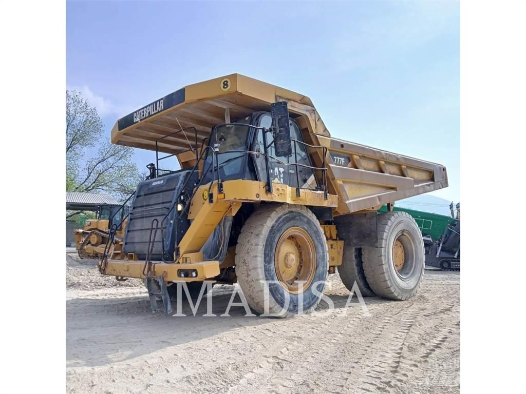 CAT 777F 鉸接式起吊車