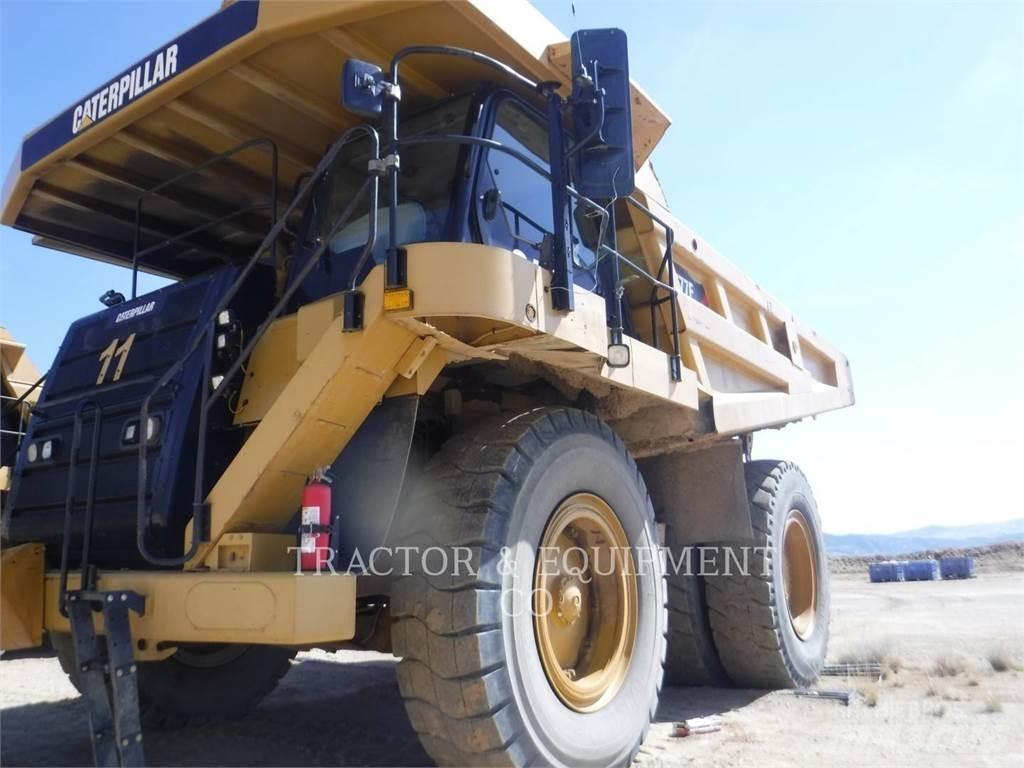 CAT 777F 鉸接式起吊車