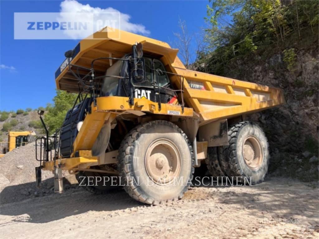 CAT 777F 鉸接式起吊車