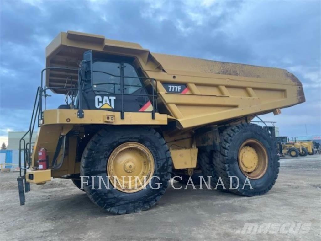 CAT 777F 鉸接式起吊車