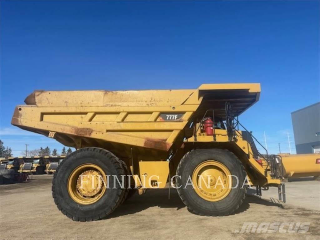 CAT 777F 鉸接式起吊車