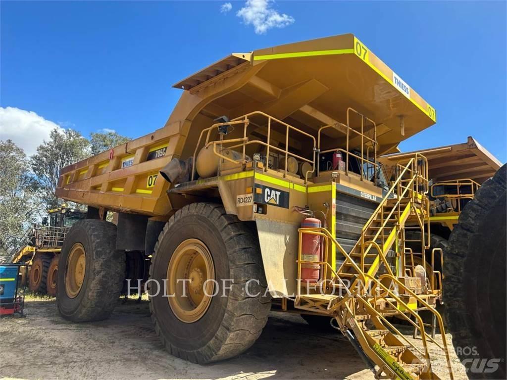 CAT 785D 鉸接式起吊車