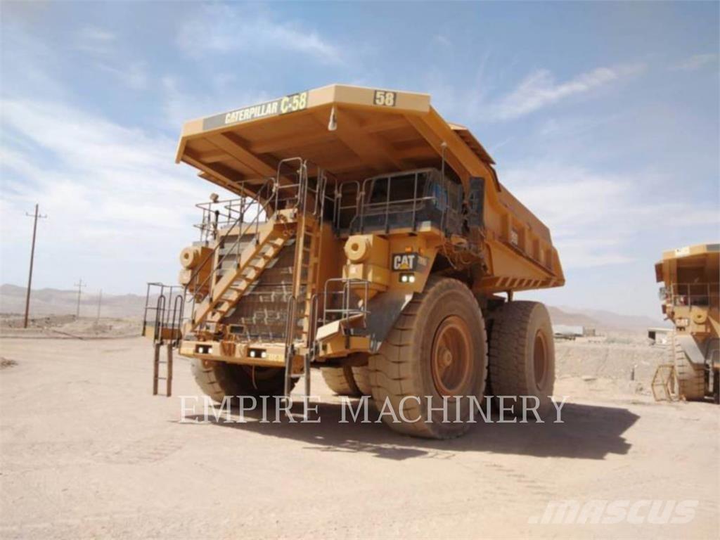 CAT 789 D 鉸接式起吊車
