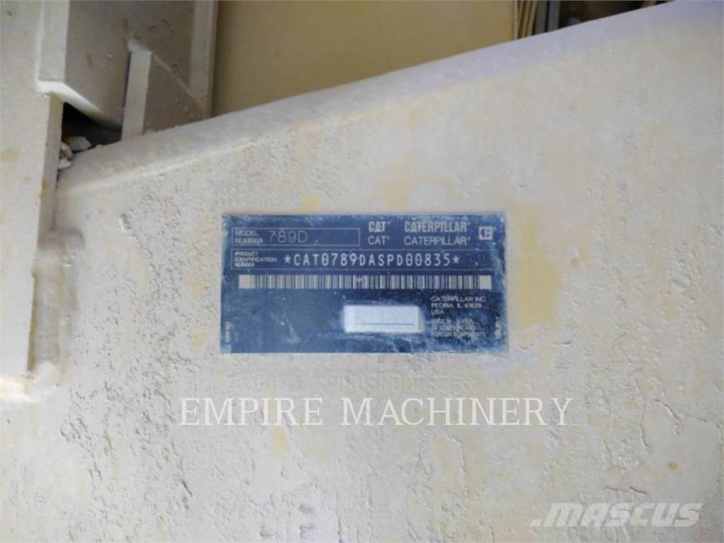 CAT 789D 鉸接式起吊車