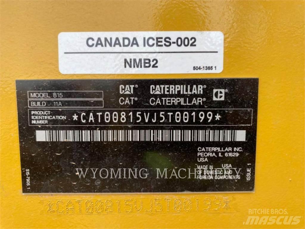 CAT 815 土壤壓實機