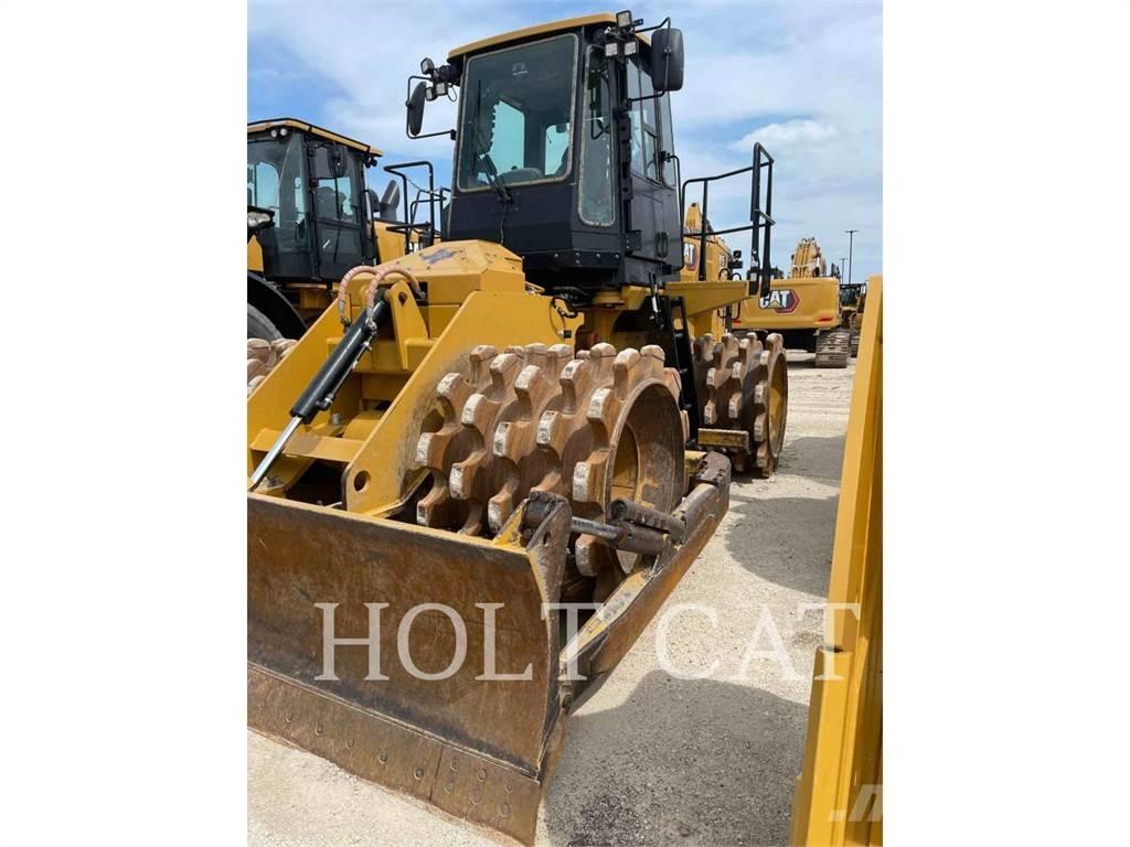 CAT 815 土壤壓實機