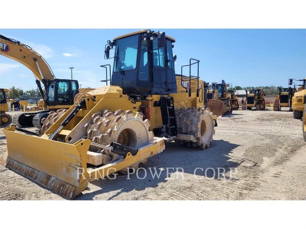 CAT 815 土壤壓實機