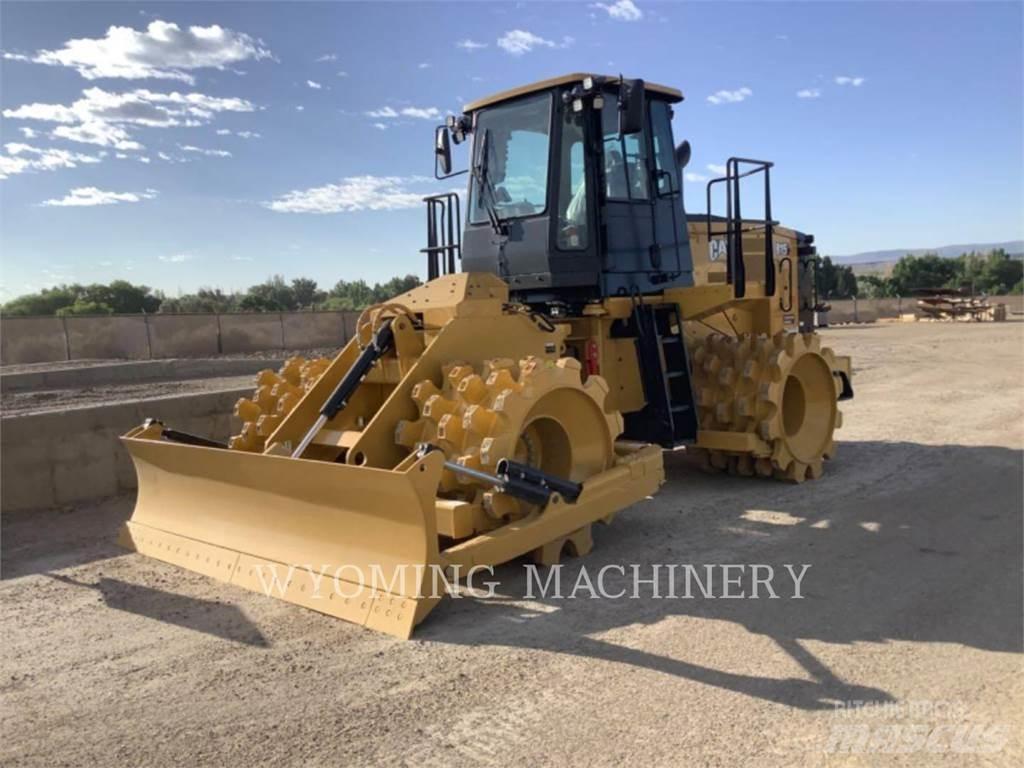 CAT 815 土壤壓實機
