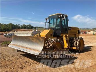 CAT 815F 土壤壓實機