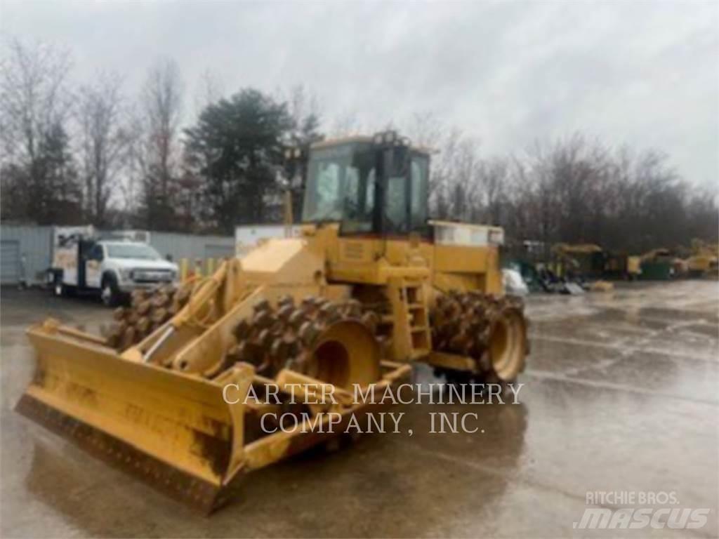 CAT 815F 輪式推土機