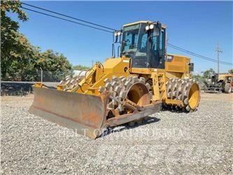 CAT 815F2 土壤壓實機