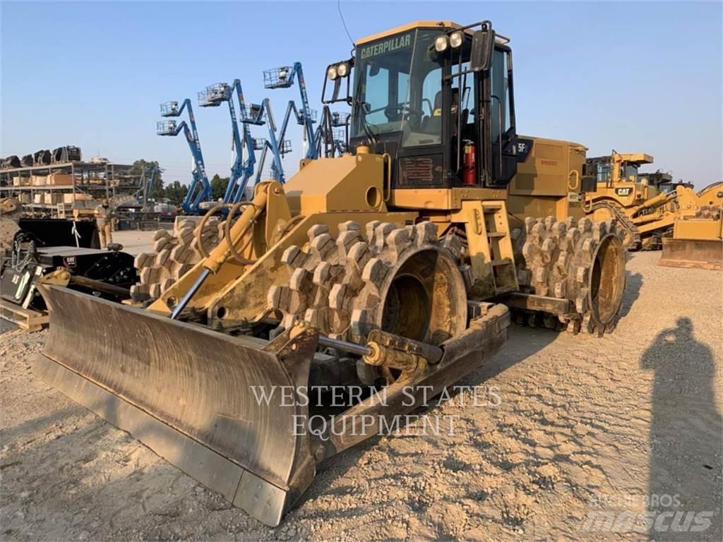 CAT 815FII 土壤壓實機