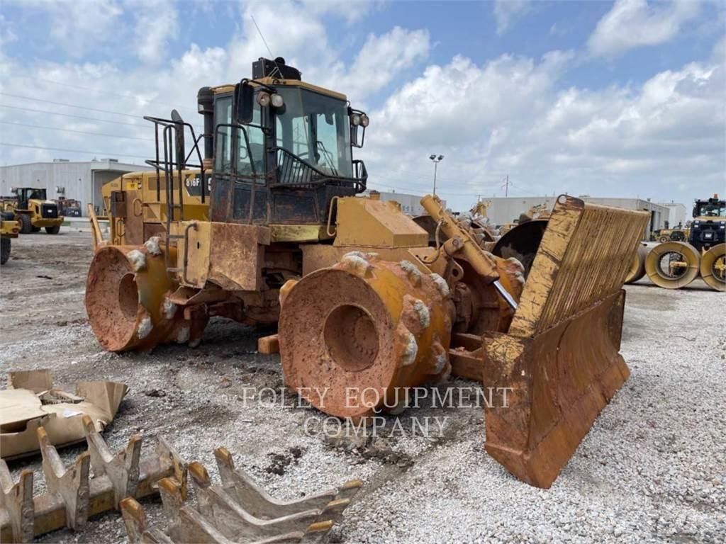 CAT 816F2 土壤壓實機