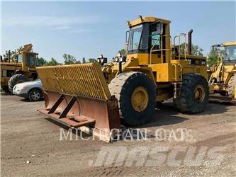 CAT 824C 輪胎式裝載機