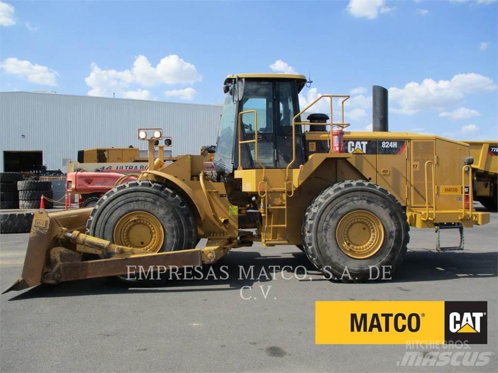 CAT 824H 輪式推土機