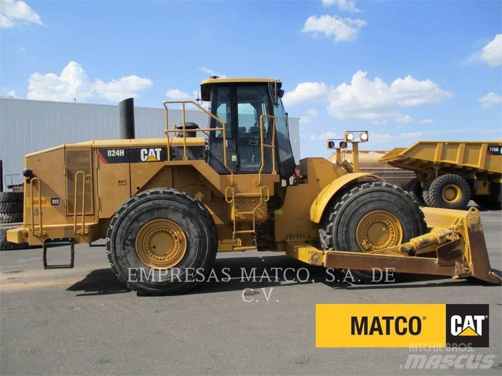 CAT 824H 輪式推土機