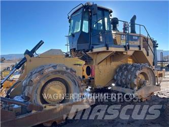 CAT 825K 輪胎式裝載機