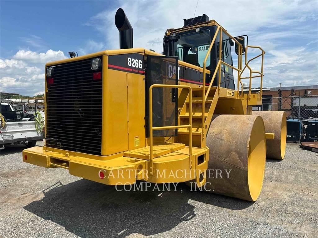 CAT 826G 土壤壓實機