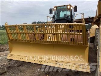 CAT 826H 土壤壓實機