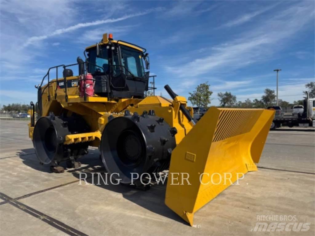 CAT 826K 土壤壓實機