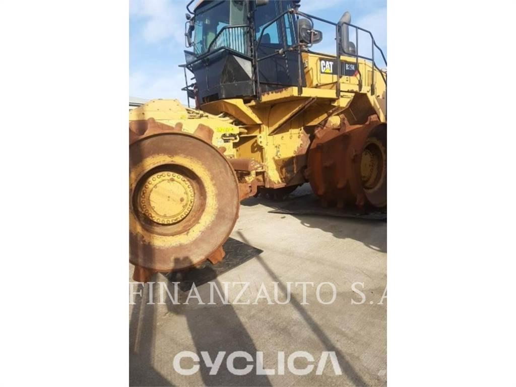 CAT 826K 土壤壓實機
