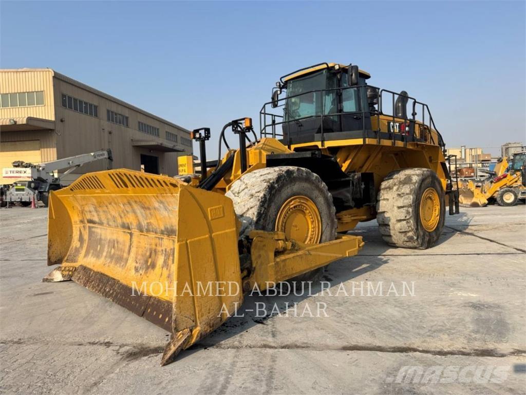 CAT 834F 輪式推土機