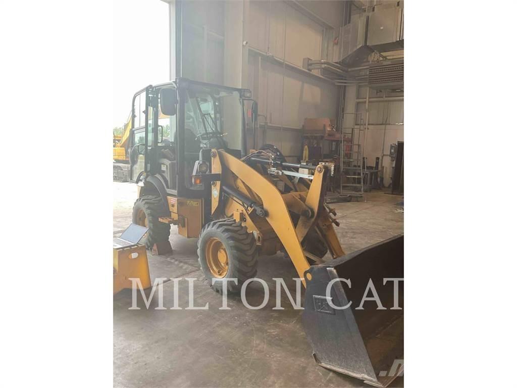 CAT 903D 輪胎式裝載機