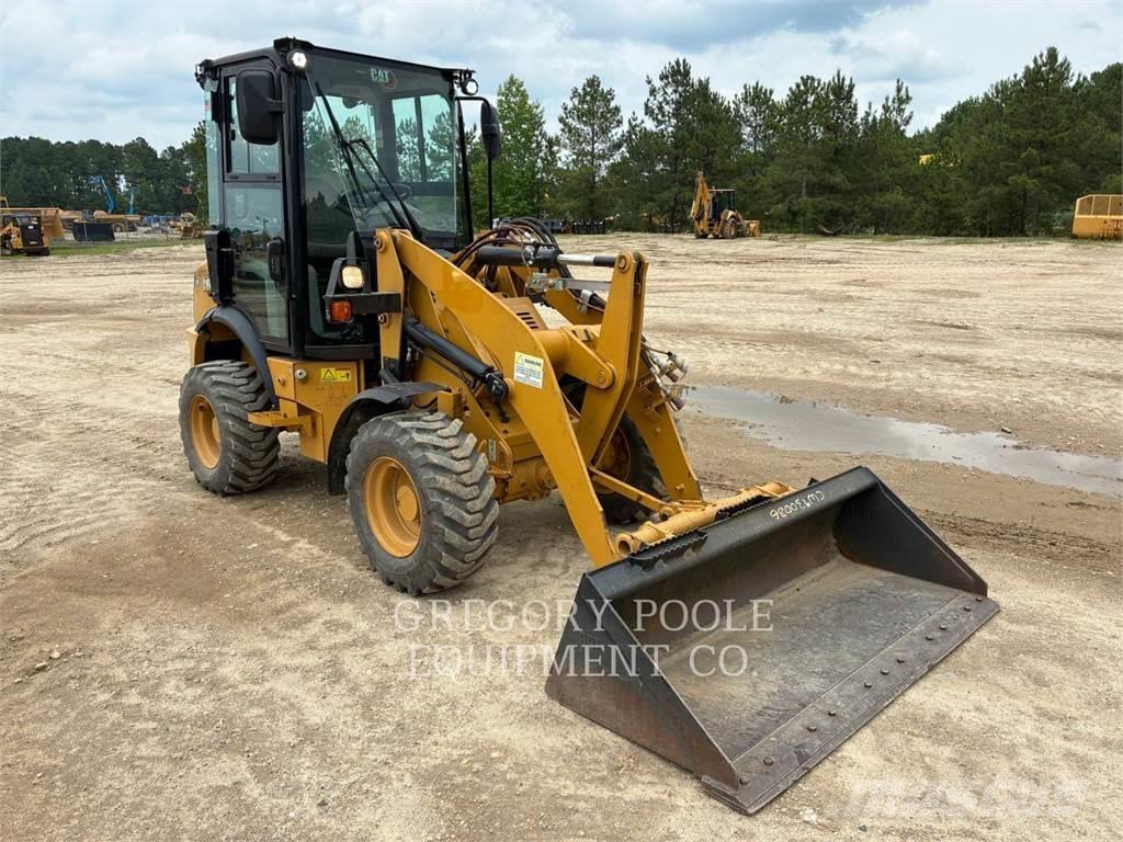 CAT 903D 輪胎式裝載機