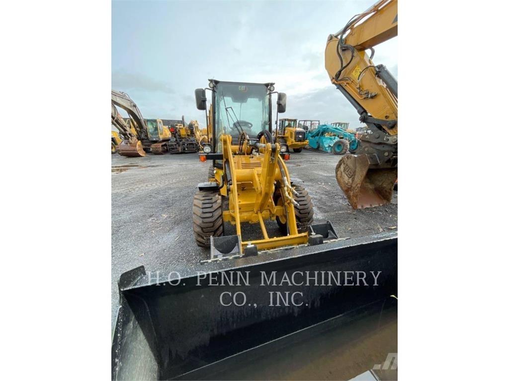 CAT 903D 輪胎式裝載機