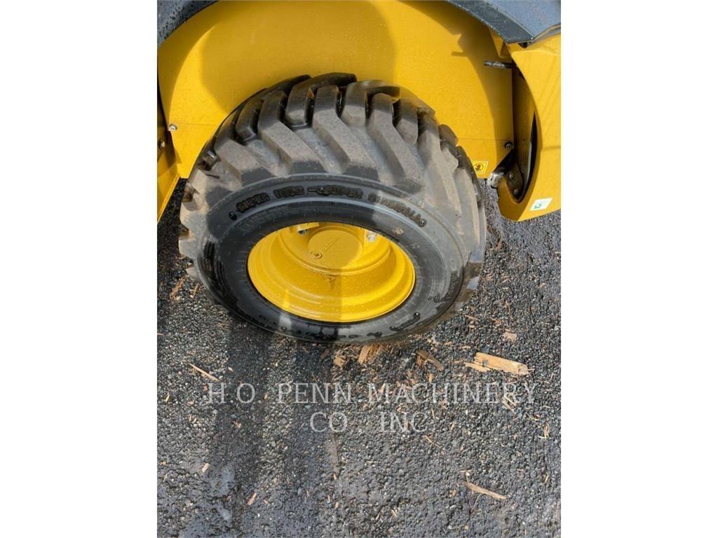 CAT 903D 輪胎式裝載機