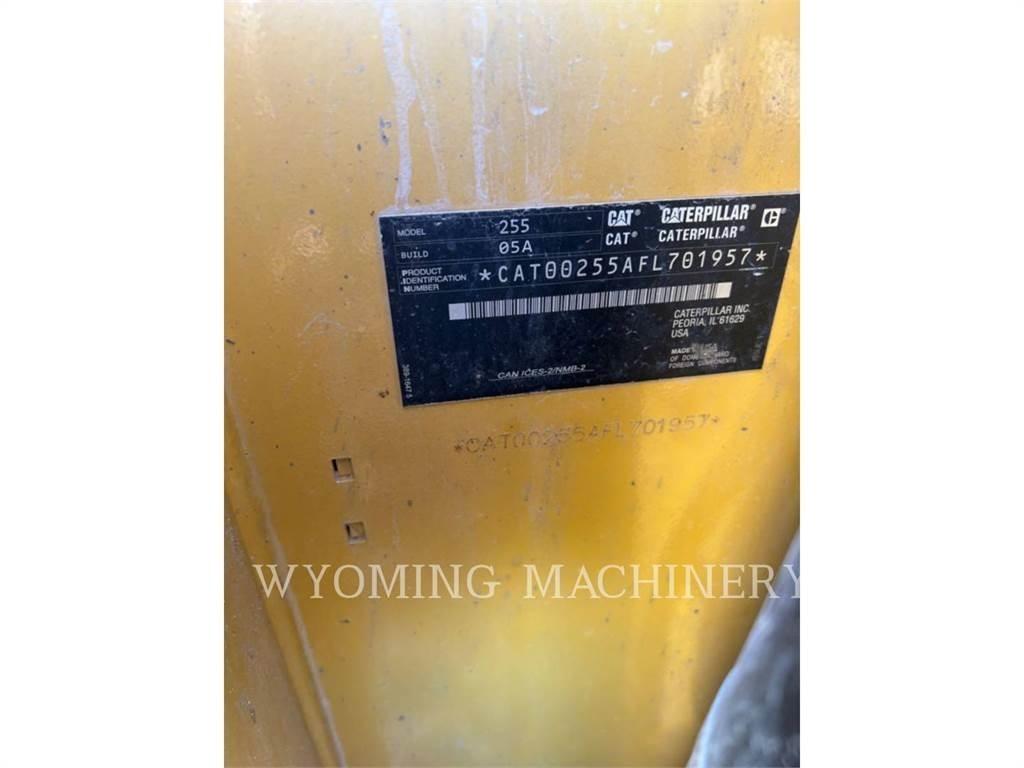 CAT 906 輪胎式裝載機