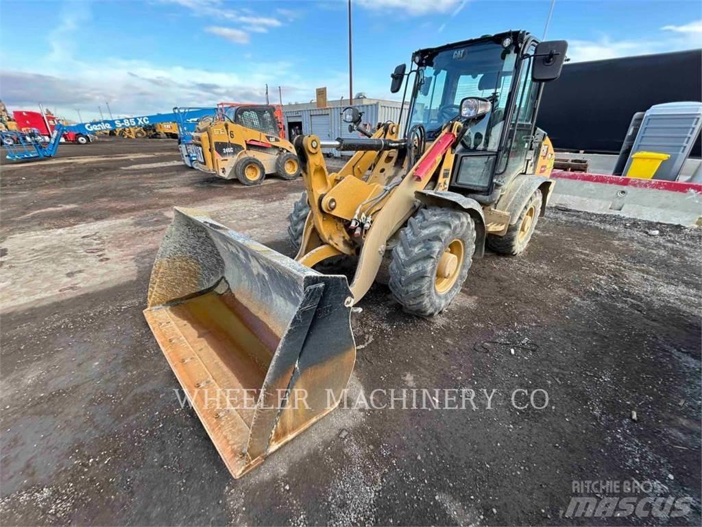 CAT 906 輪胎式裝載機