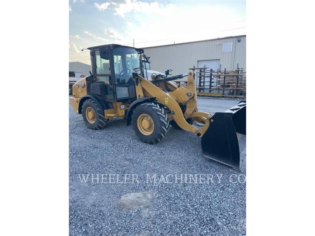 CAT 906 輪胎式裝載機