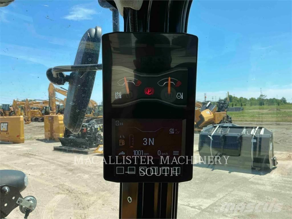CAT 906 輪胎式裝載機