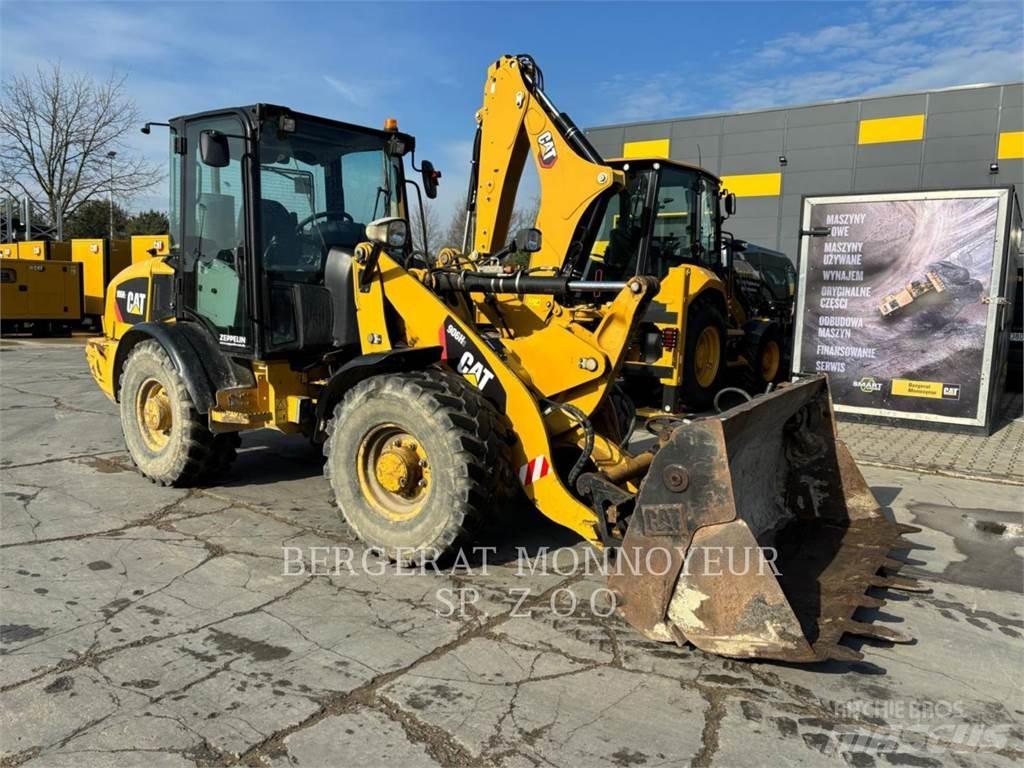 CAT 906H2 輪胎式裝載機
