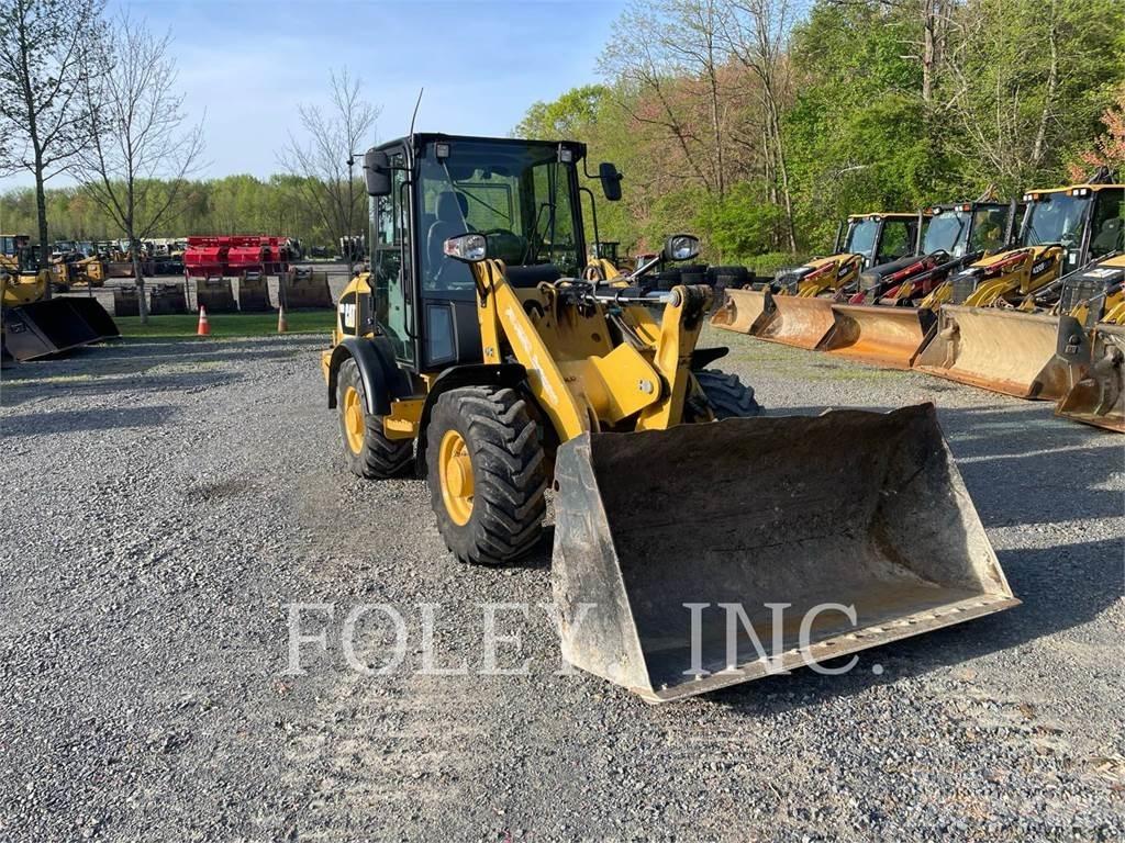 CAT 906H2 輪胎式裝載機