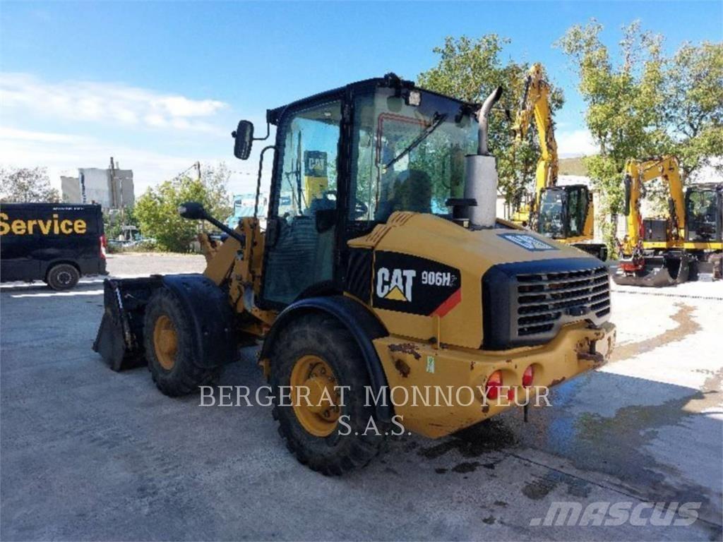 CAT 906H2 輪胎式裝載機