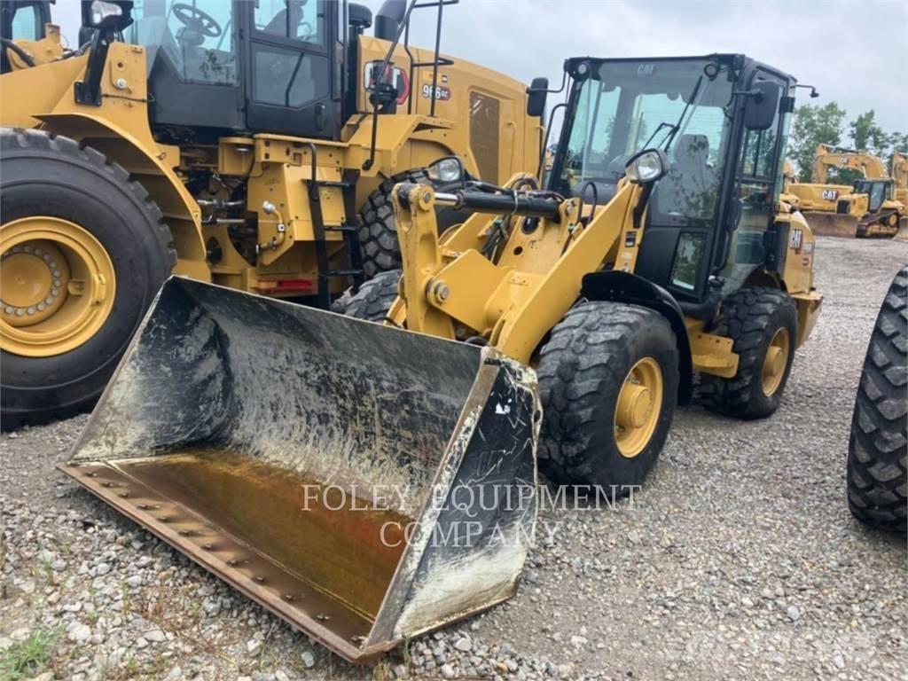 CAT 906M 輪胎式裝載機