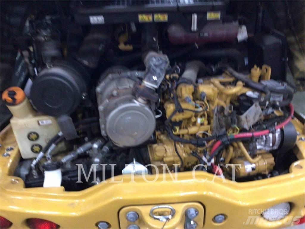CAT 906M 輪胎式裝載機