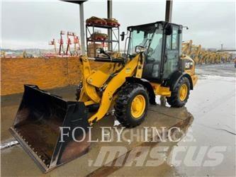 CAT 906M 輪胎式裝載機