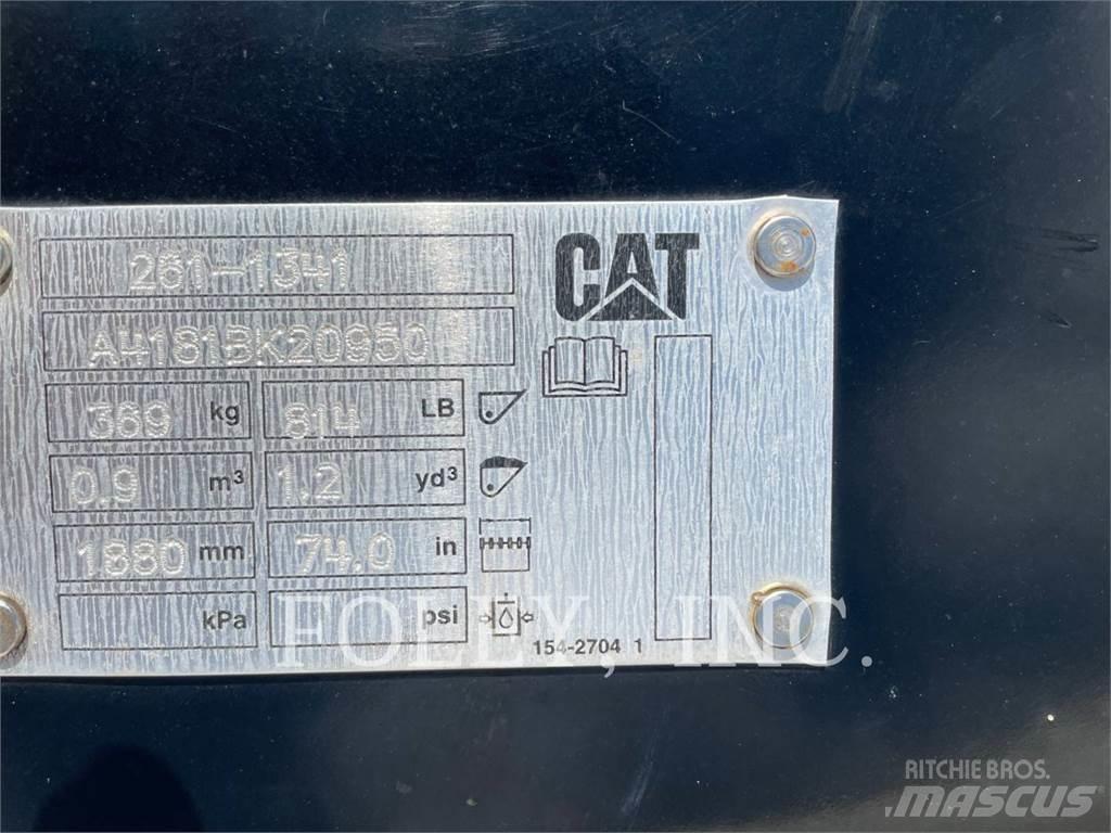 CAT 906M 輪胎式裝載機