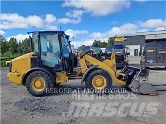 CAT 906M 輪胎式裝載機