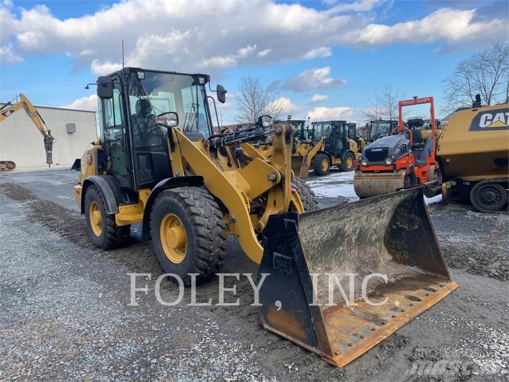 CAT 906M 輪胎式裝載機