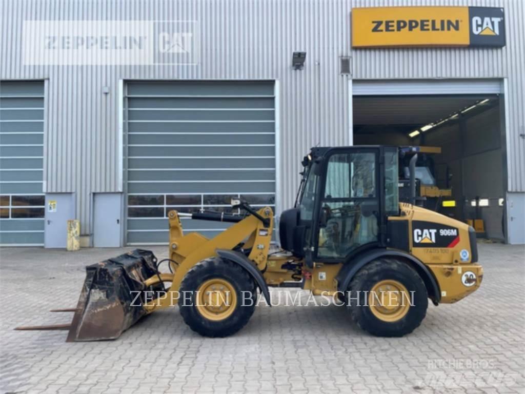 CAT 906M 輪胎式裝載機