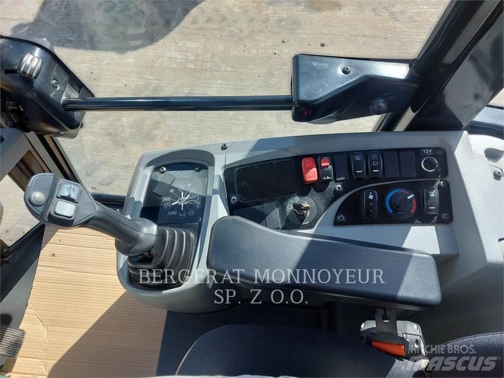 CAT 906M 輪胎式裝載機